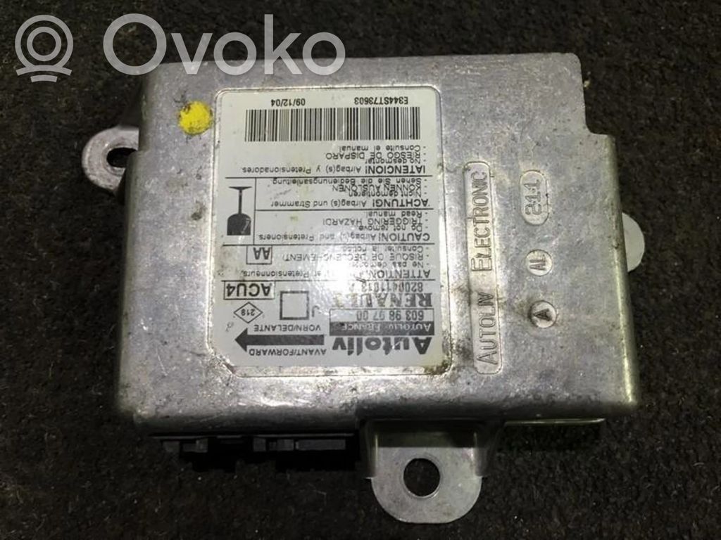 Renault Megane II Unitate/modul de comandă airbaguri 