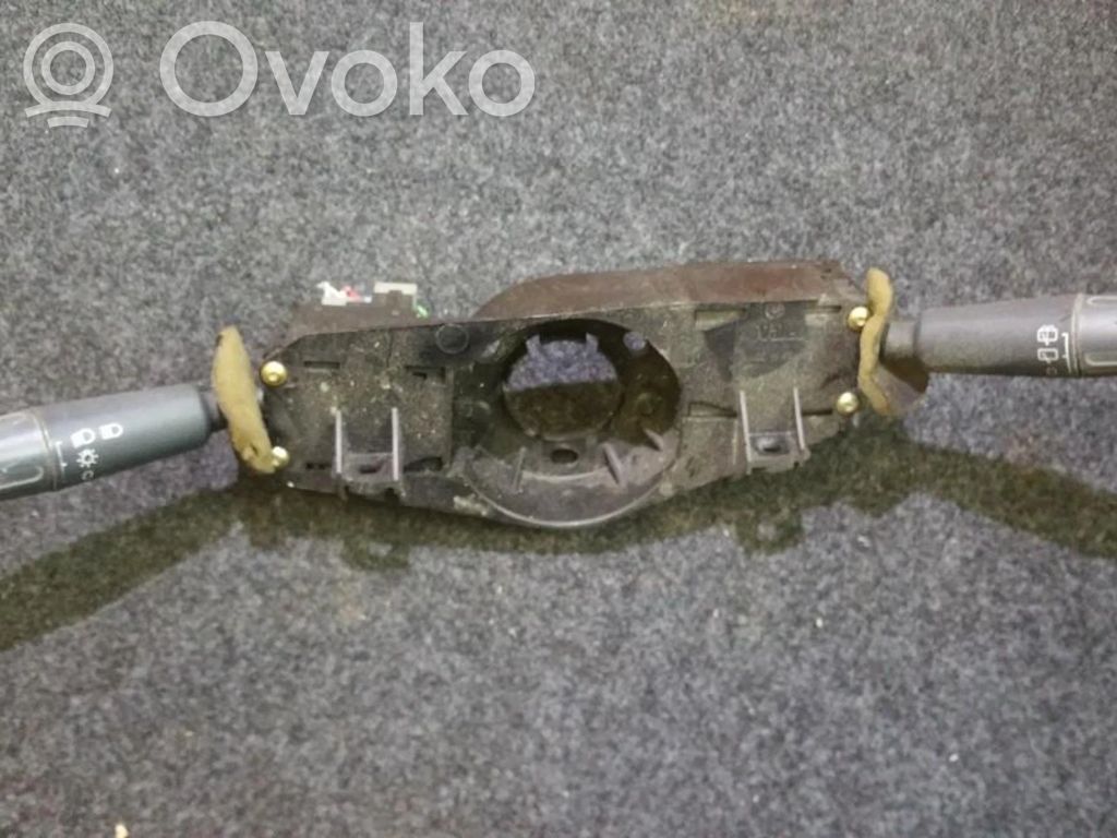 Peugeot 306 Manetka / Przełącznik kierunkowskazów wycieraczek 