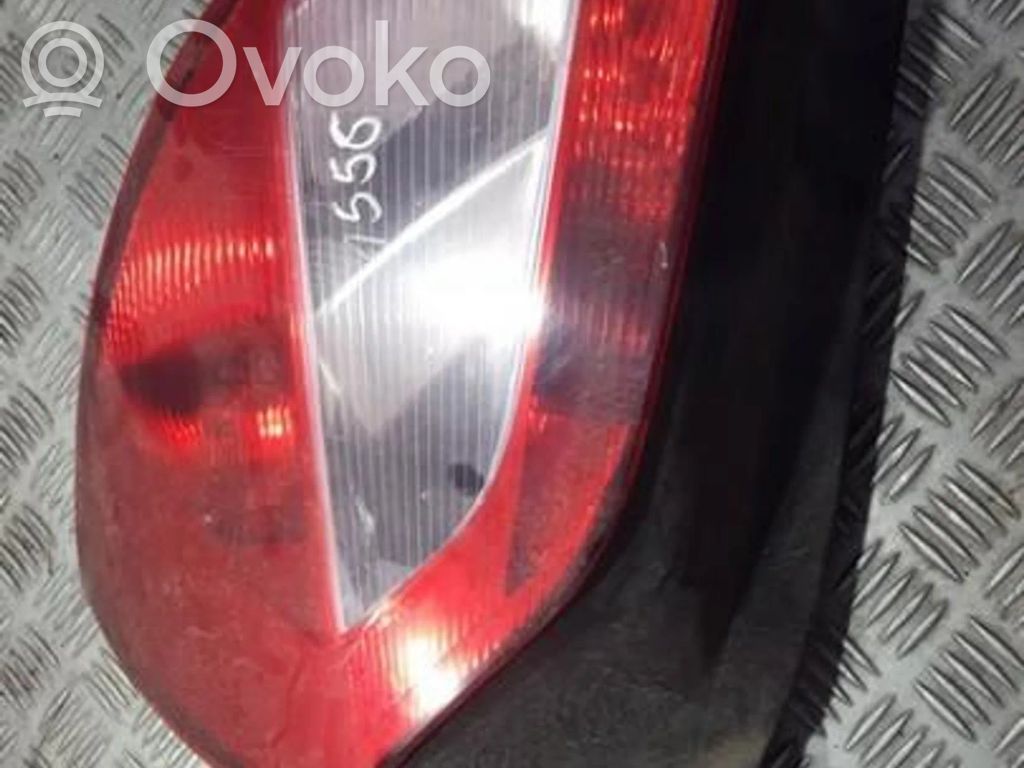 Renault Megane II Lampă spate în caroserie 