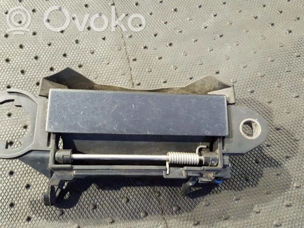 Etuoven ulkokahva   4A0837205,4A0837205