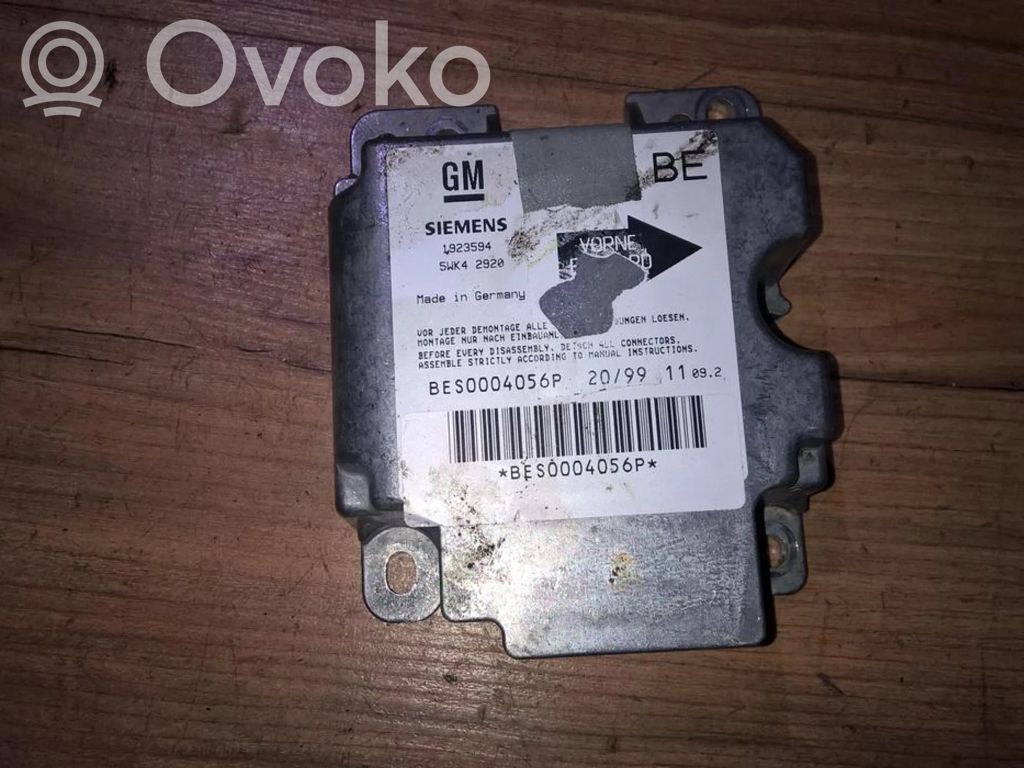 Opel Omega B1 Unidad de control/módulo del Airbag