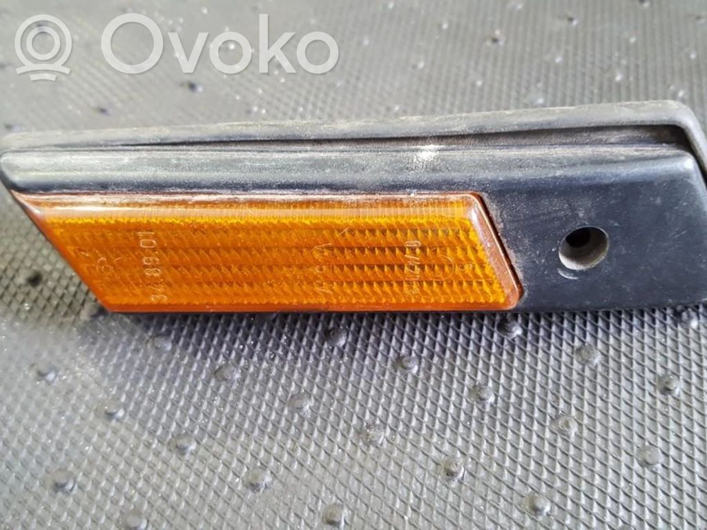 Front fender indicator light   13780139,13780139,13780139,13780139
