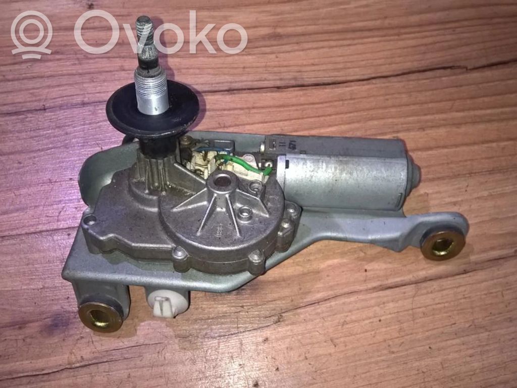 Renault Megane I Silniczek wycieraczki szyby tylnej