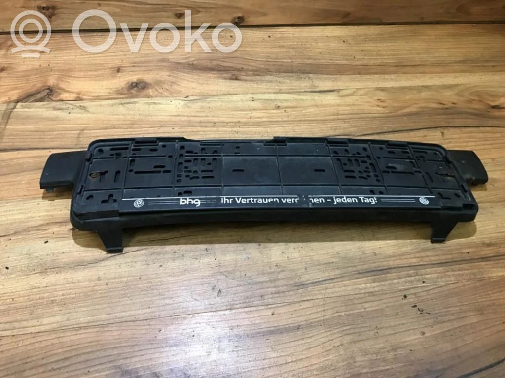 Volkswagen PASSAT B5 Modanatura della barra di rivestimento del paraurti anteriore 