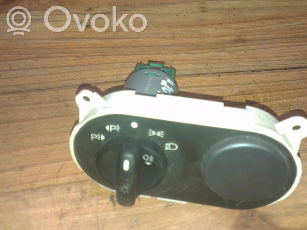 Ford Mondeo MK II Lichtschalter 