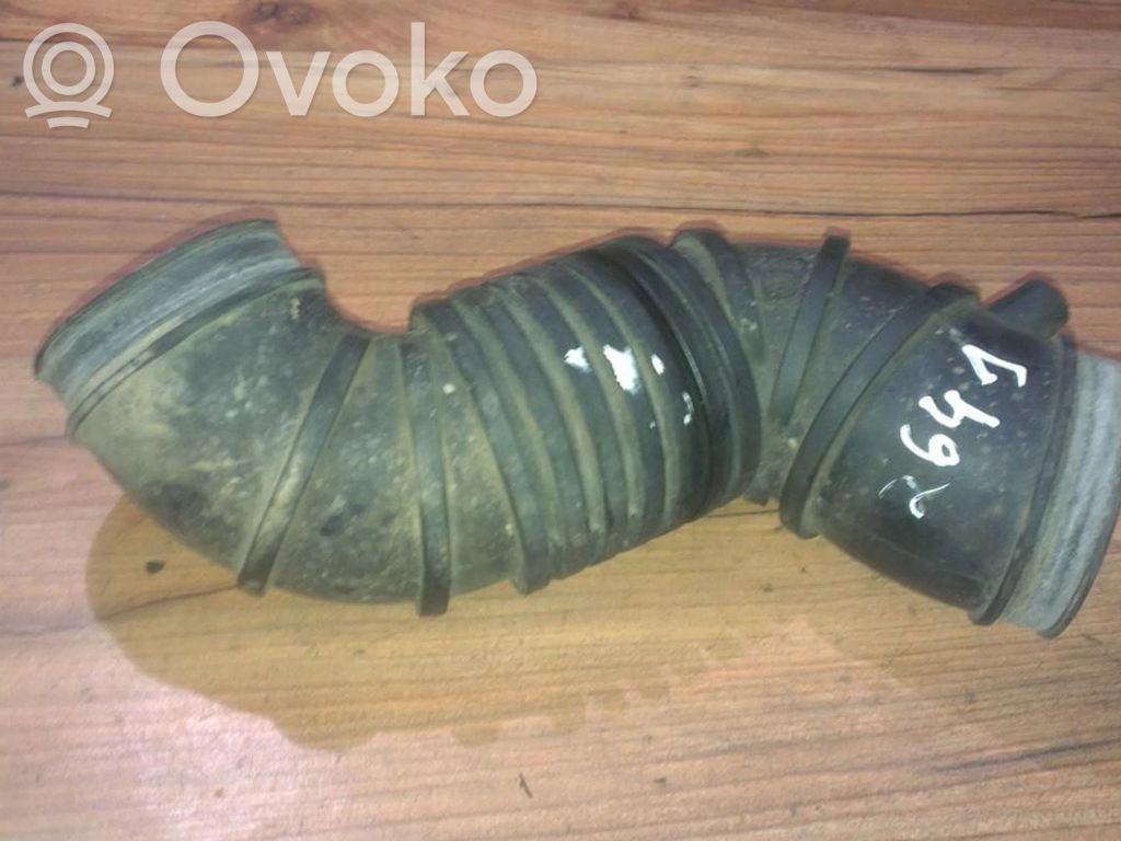 Mitsubishi Carisma Air intake hose/pipe 
