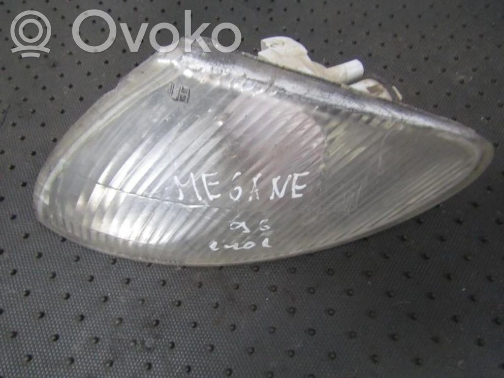 Renault Megane I Front indicator light 