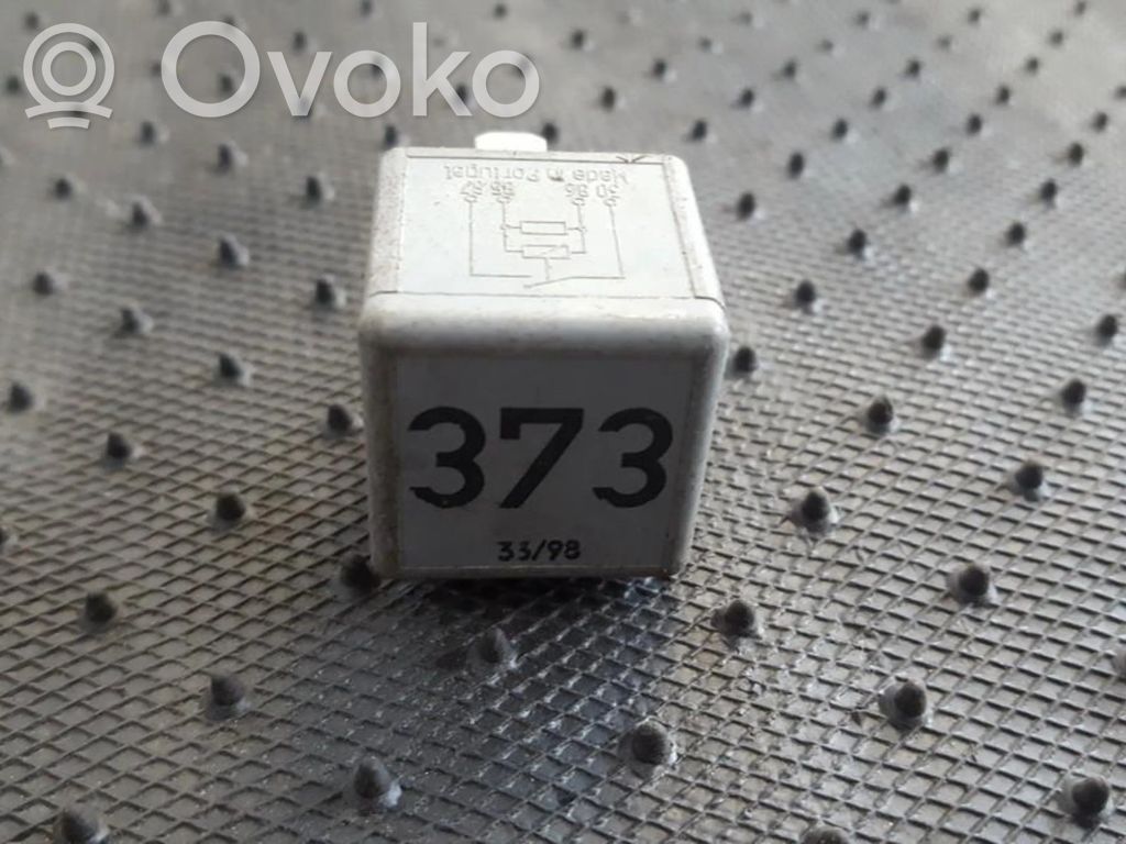 Otros relés   8D0951253A,V23134B52X301,8D0951253A,V23134B52X301