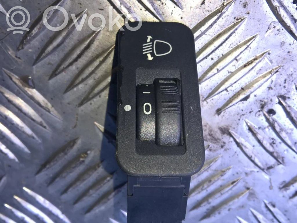 Peugeot 206 Comutator control nivel faruri 
