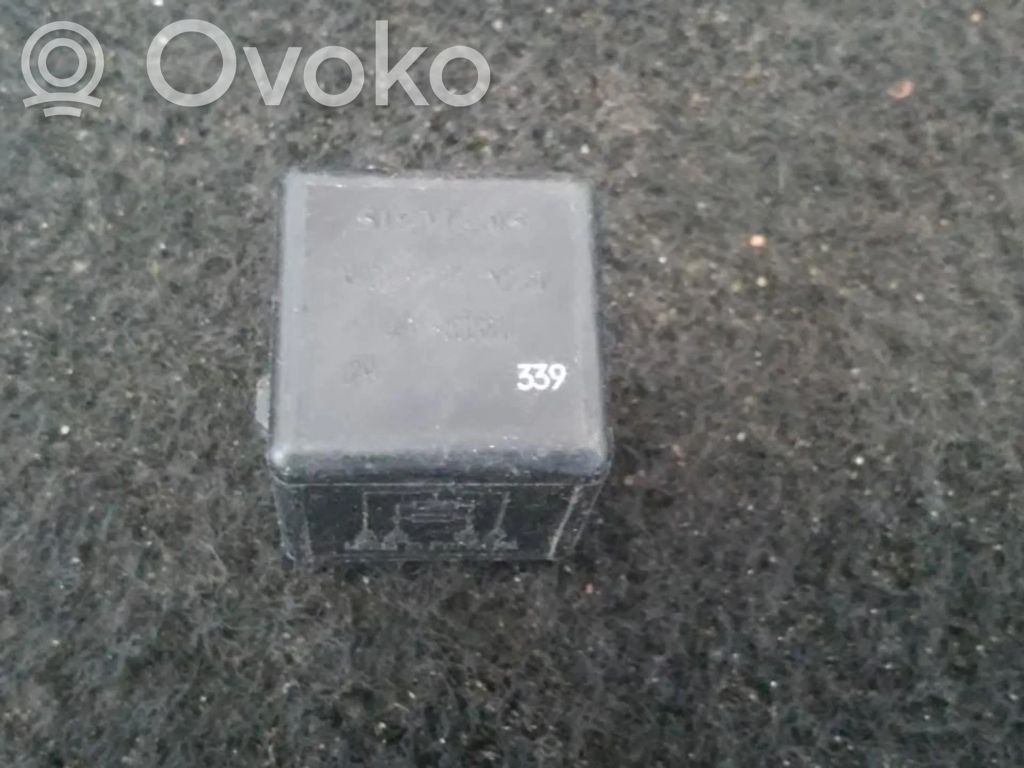 Alte relee   MB953381,V23134B52X240,MB953381,V23134B52X240