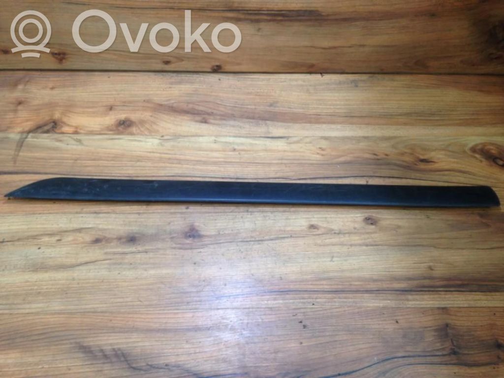 Ford Focus Listwa drzwi