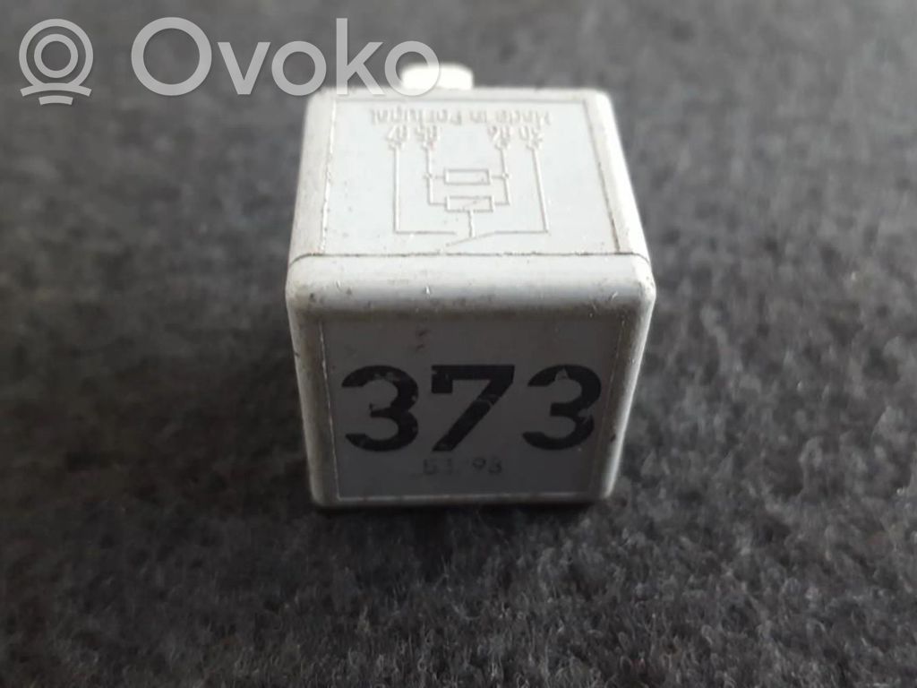 Otros relés   8D0951253A,V23134B52X301,8D0951253A,V23134B52X301