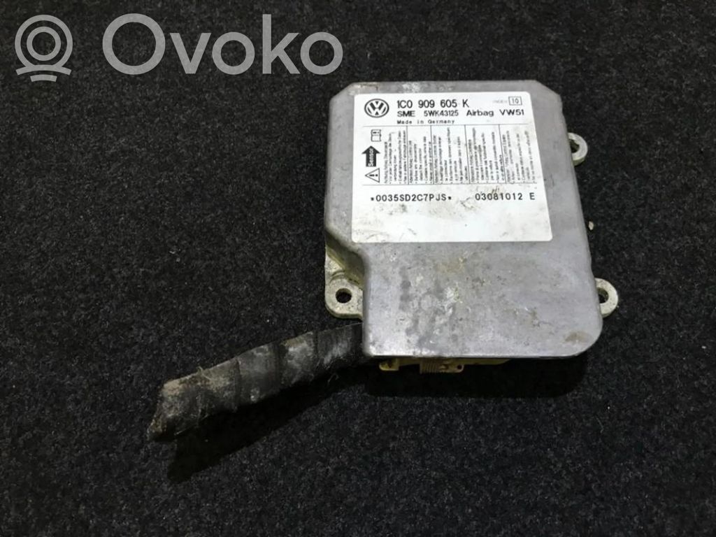 Volkswagen PASSAT B5.5 Unitate/modul de comandă airbaguri