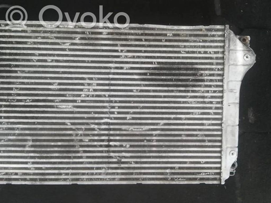 Toyota Avensis T250 Radiatore intercooler 