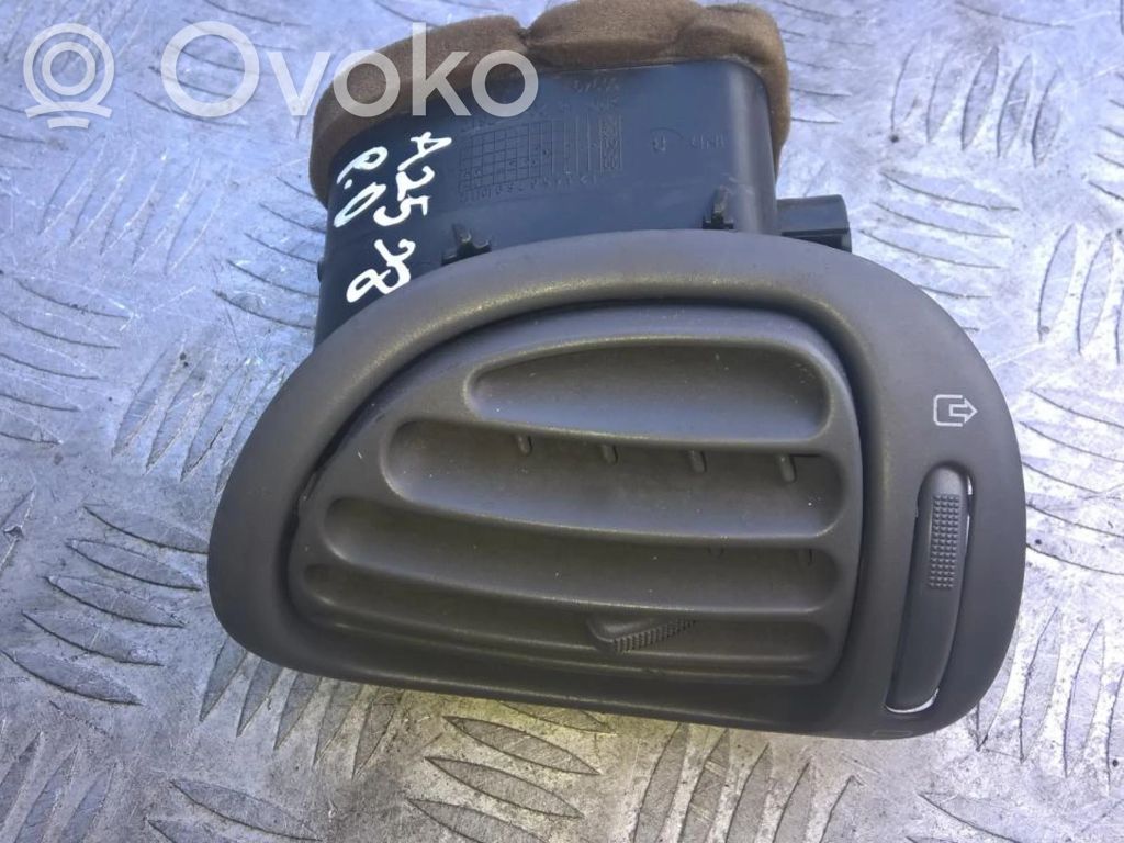 Peugeot 206 Copertura griglia di ventilazione laterale cruscotto