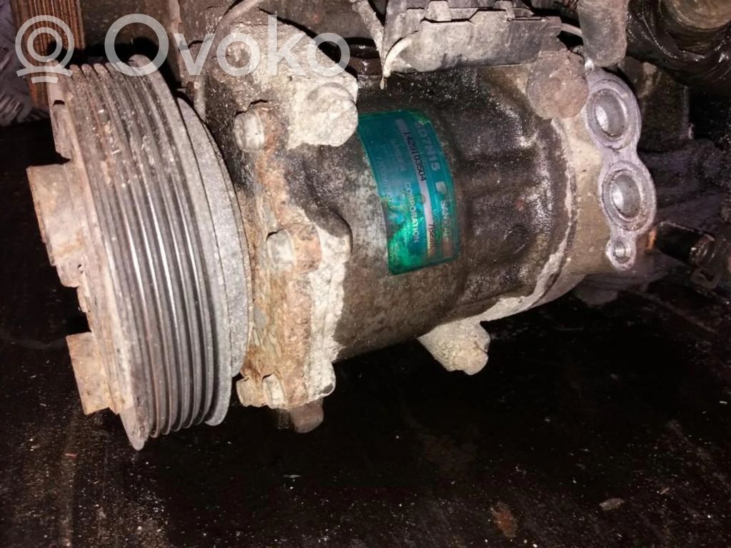 Opel Corsa B Compresseur de climatisation 