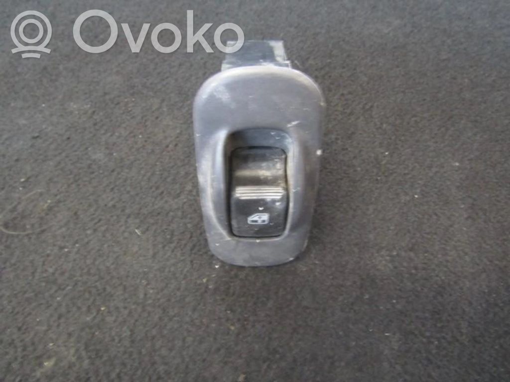 Mitsubishi Galant Interruptor del elevalunas eléctrico 