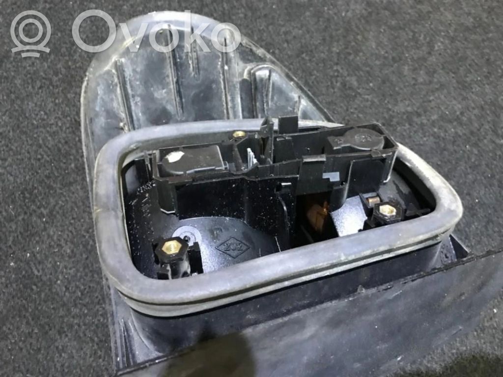 Renault Laguna I Porte ampoule de feu arrière