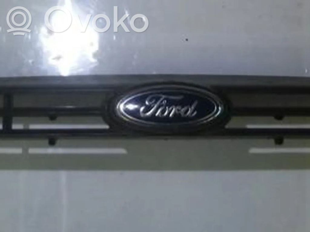 Front grill   95AB8200AB,95AB8200AB,95AB8200AB,95AB8200AB