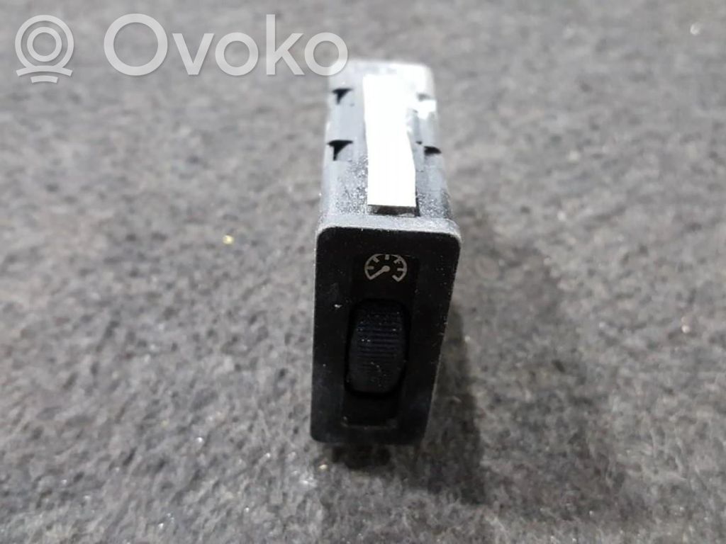 BMW 8 E31 Comutator lumini bord 