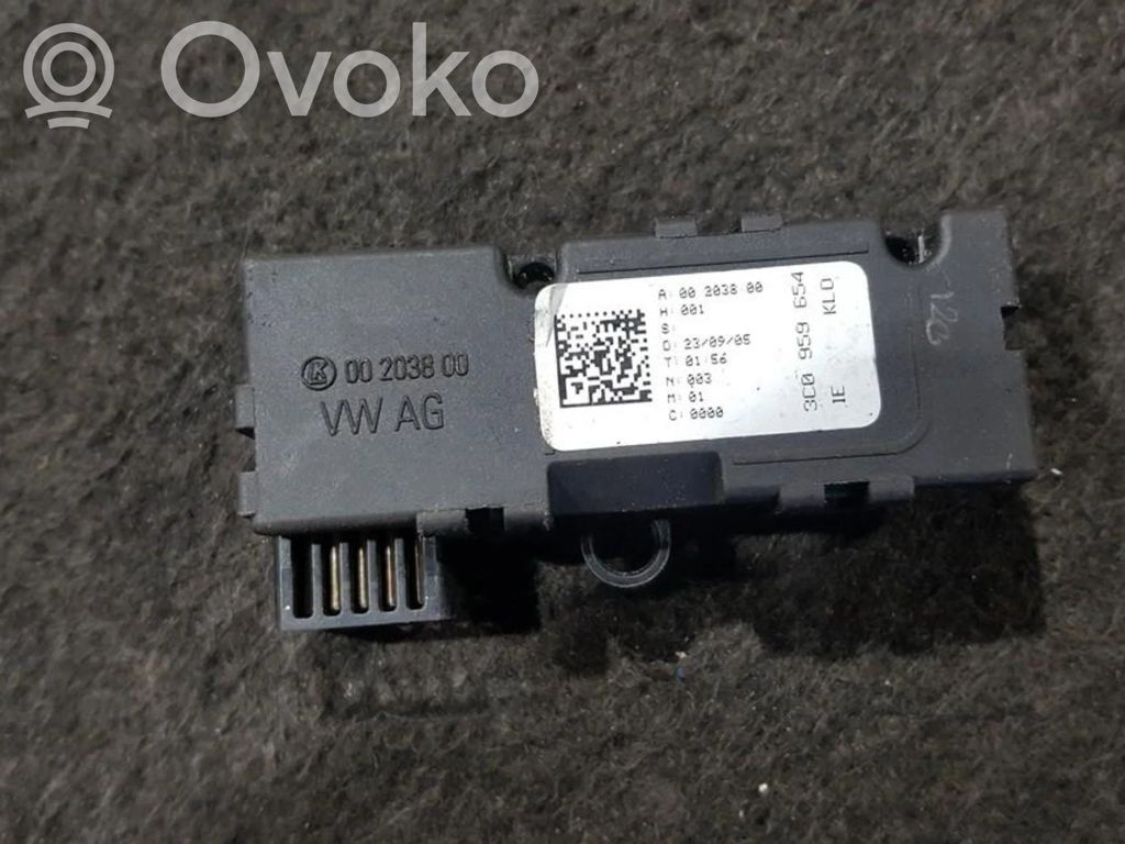 Volkswagen PASSAT B5.5 Maniglia/leva di regolazione del volante 