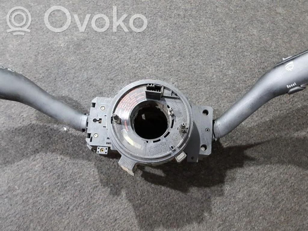 Volkswagen PASSAT B5.5 Leva/interruttore dell’indicatore di direzione e tergicristallo 