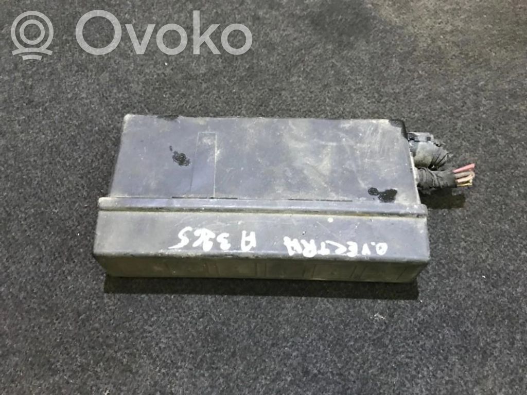 Opel Vectra B Set scatola dei fusibili 