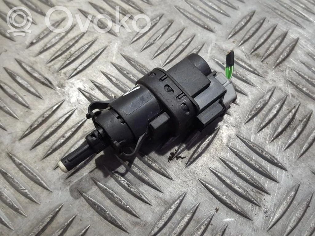 Interruptor sensor del pedal de freno   3M5T13480AC,3M5T13480AC,3M5T13480AC,3M5T13480AC