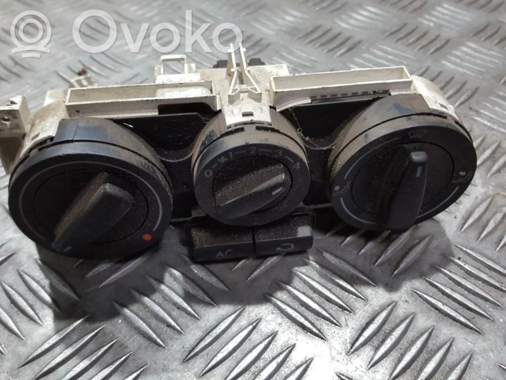 Unitate control climatizare   1J0820045F,1J0820045F