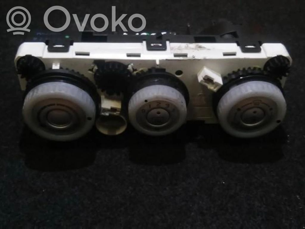 Panel klimatyzacji   69667016,P7820A158VW,69660051,69667016,6966730,P7820A158VW,TMQ07051527BA2