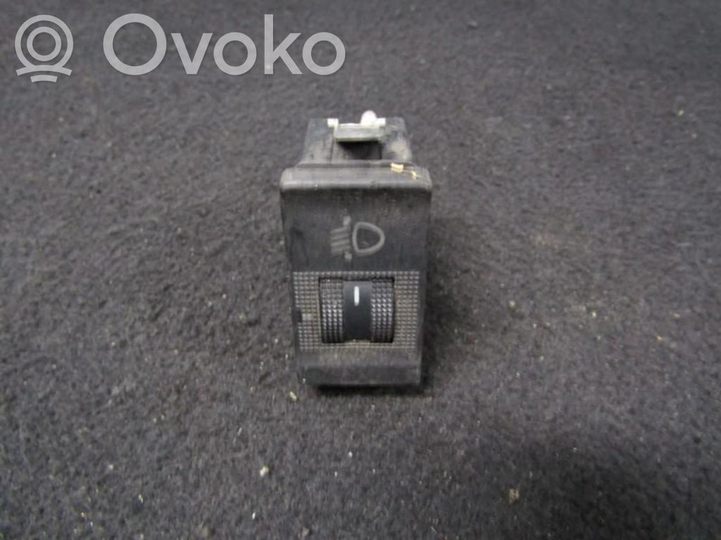 Audi 80 90 S2 B4 Interruttore di regolazione livello altezza dei fari 