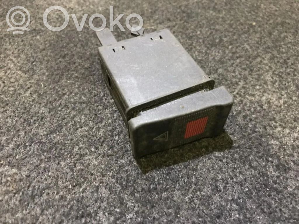 Hätävilkkujen kytkin   4A0941509A,4A0941509A