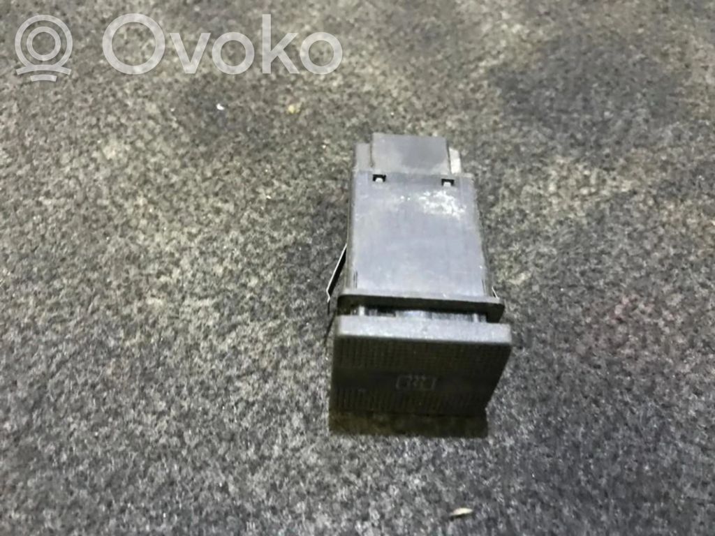 Volkswagen Golf III Comutator încălzire parbriz/lunetă