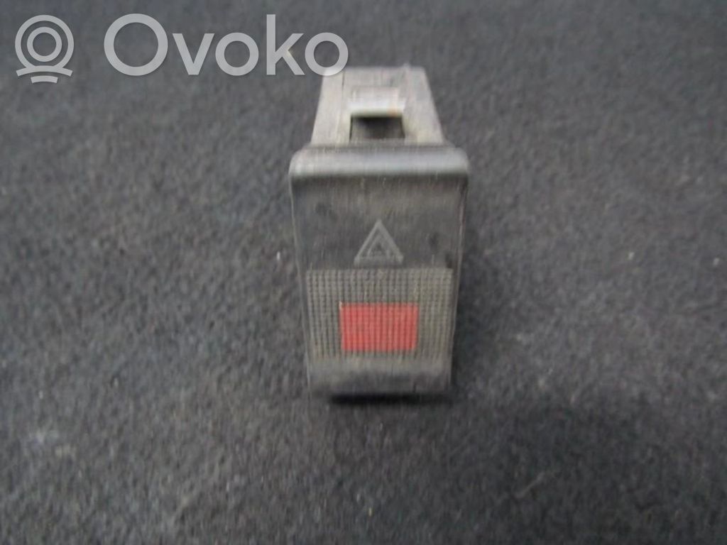 Schalter Warnblinkanlage   4A0941509,4A0941509