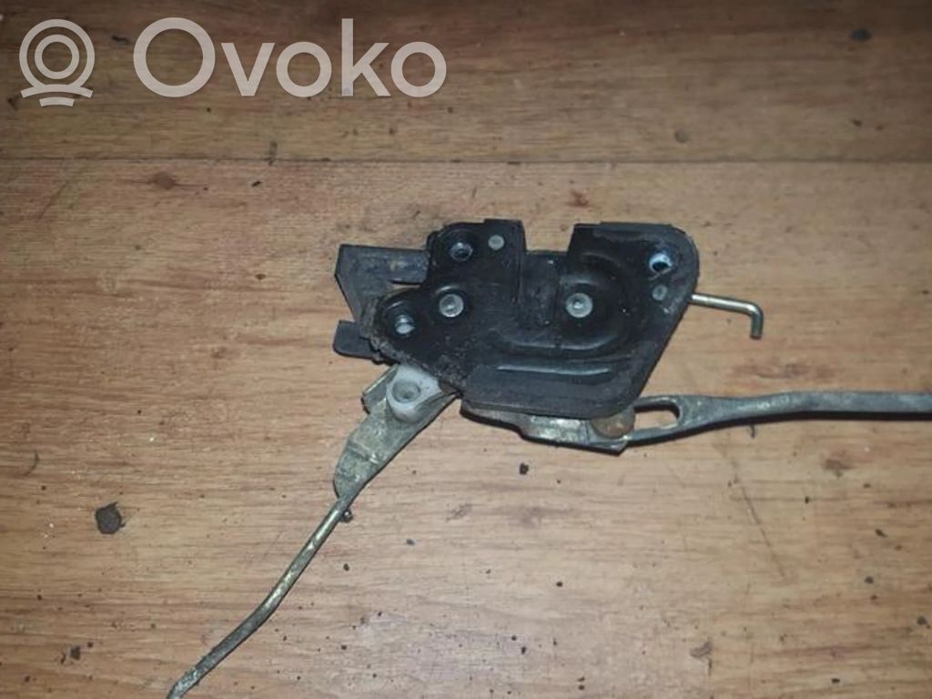 Hyundai Accent Etuoven lukko