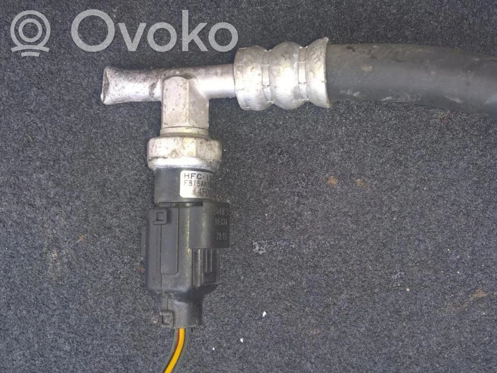Sensor de presión del aire acondicionado (A/C)   HFC134A,HFC134A,F815AKYBA03,HFC134A,HFC134A
