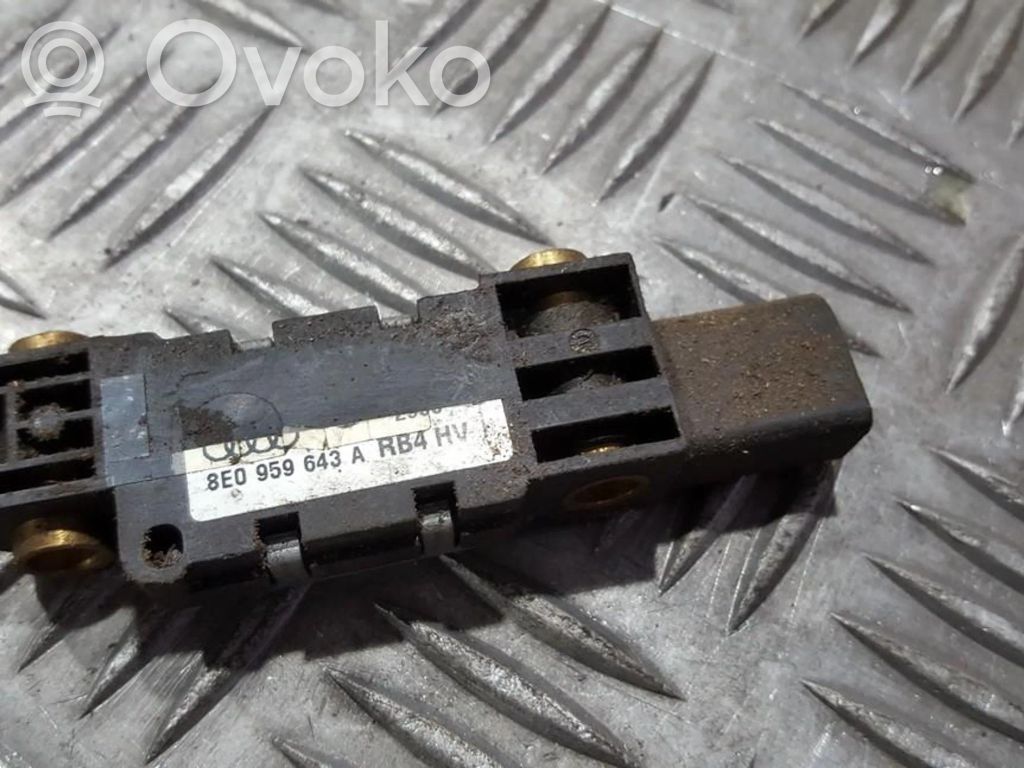 Turvatyynyn törmäysanturi   8E0959643A,8E0959643A