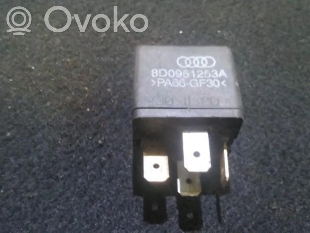 Audi A4 S4 B7 8E 8H Alte relee