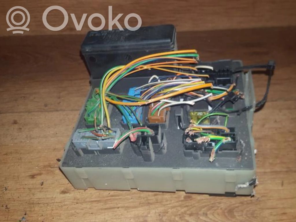 Fuse box set   98AG14K150AE,98AG14K150AE