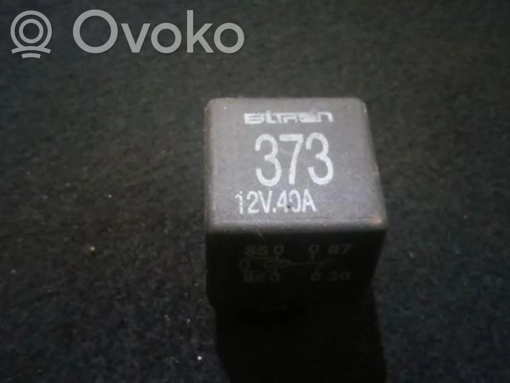 Otros relés   4D0951253A,373,4D0951253A