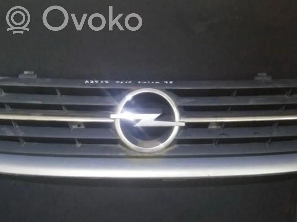 Opel Sintra Front grill 