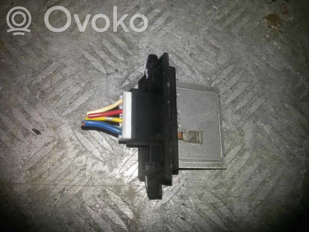 Nissan Micra Rezystor / Opornik dmuchawy nawiewu 