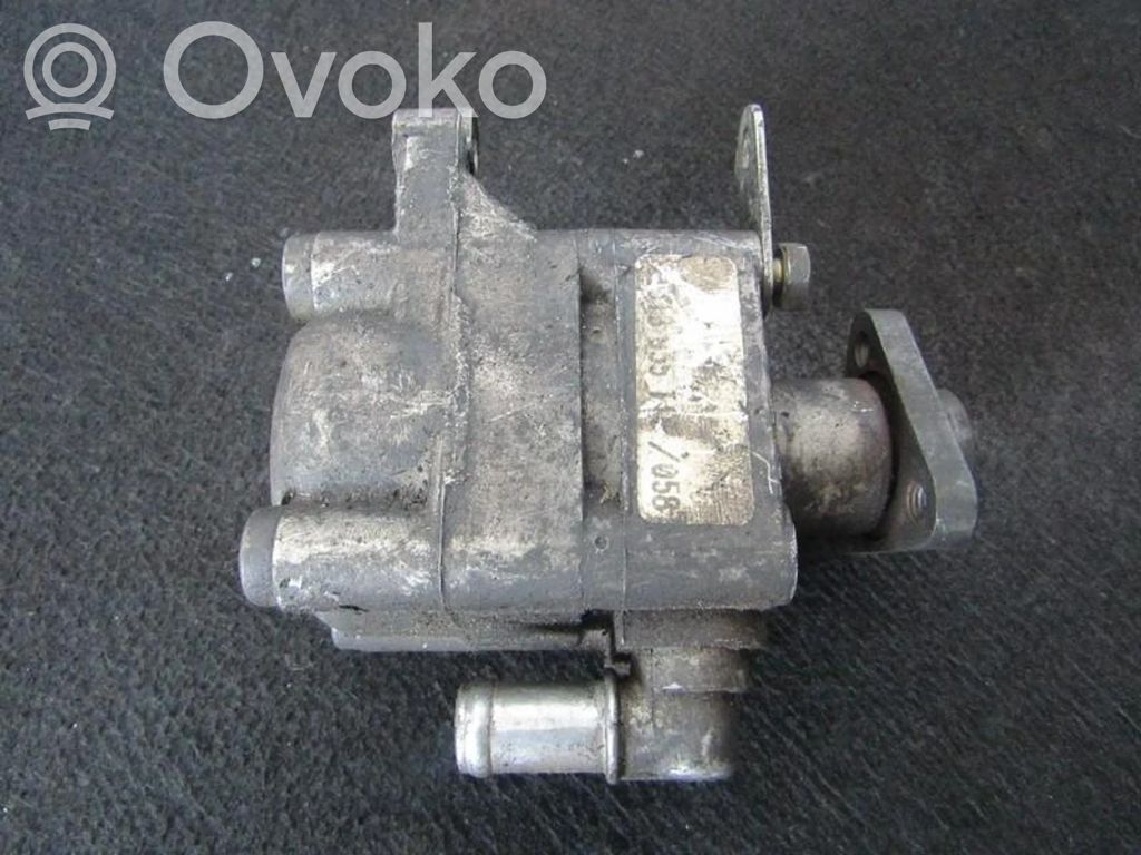 Power steering pump   7611040118,7611040118