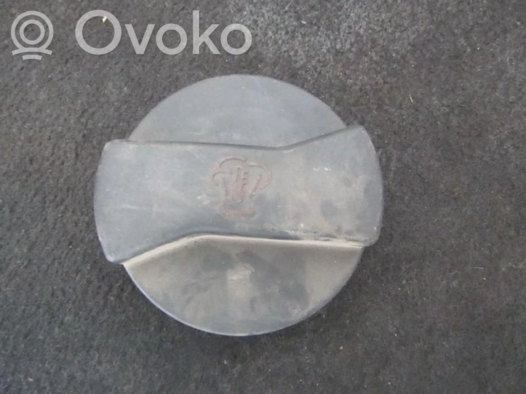 Volkswagen Golf III Korek zbiornika wyrównawczego chłodziwa 