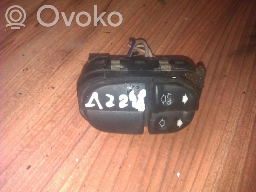 Ford Mondeo MK II Przyciski szyb 