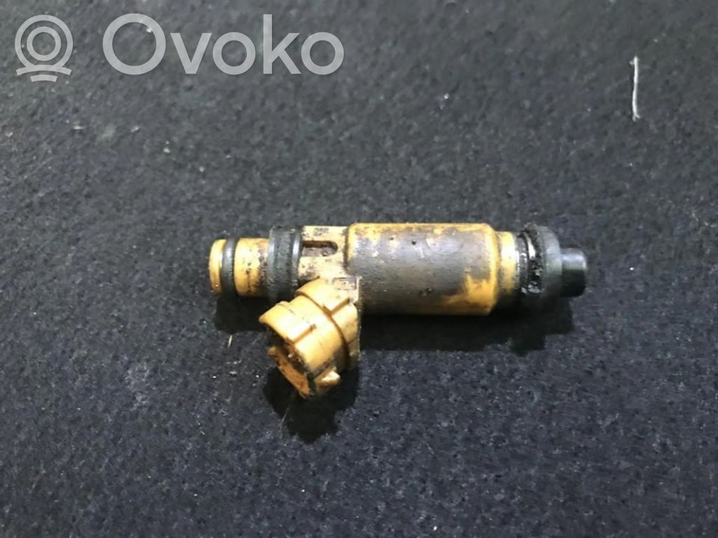 Sprausla (-i)   8273620,8273620