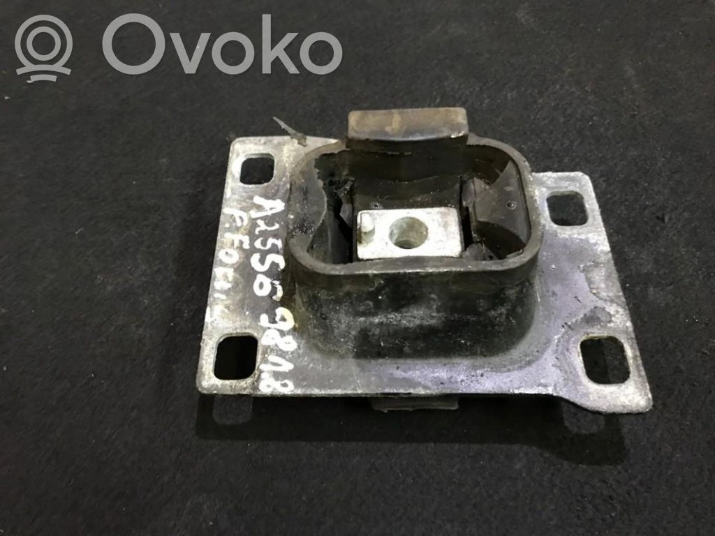 Ford Focus Engine mount bracket 