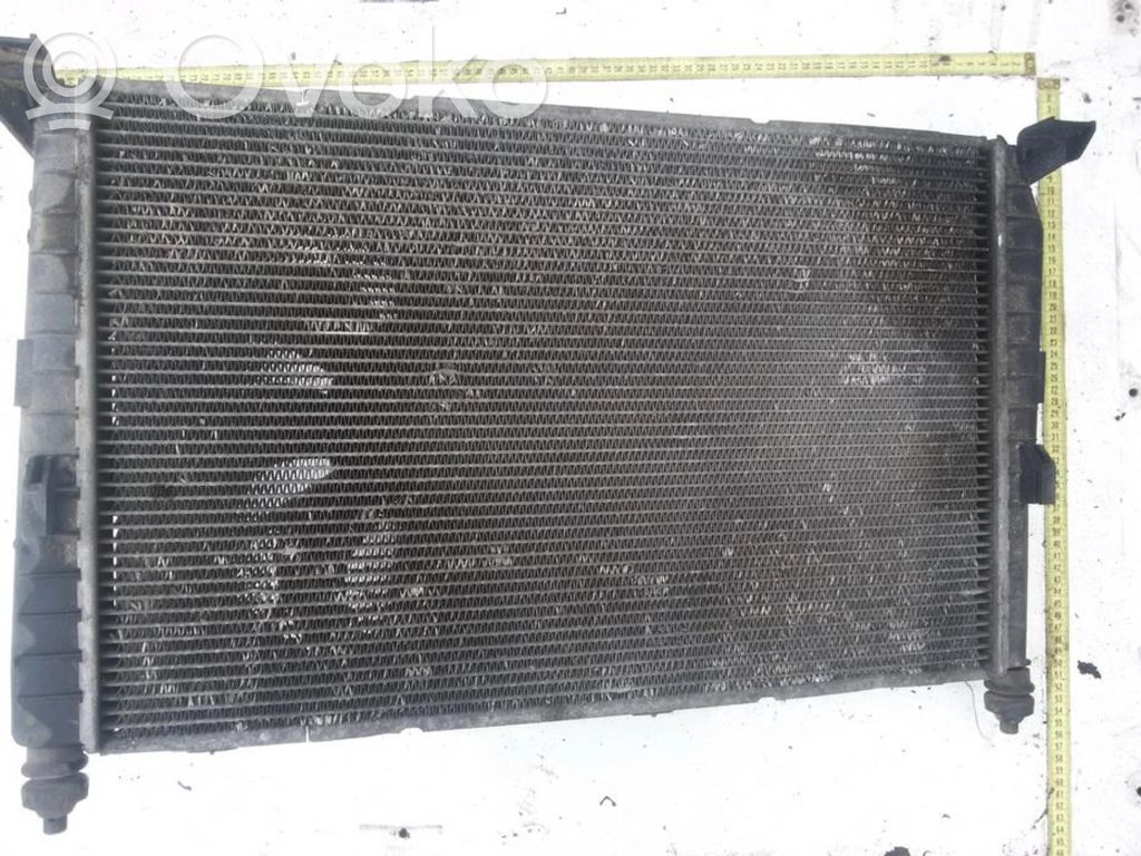 Ford Mondeo MK I Radiatore di raffreddamento 