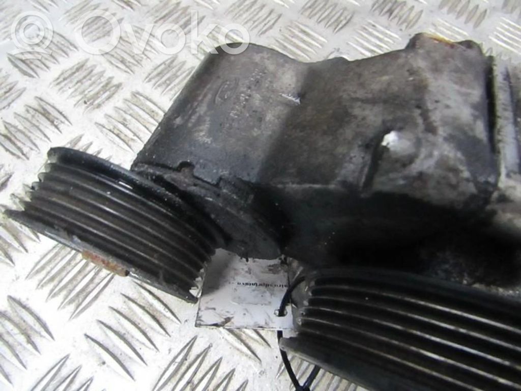 Ford Focus Siksnas spriegotājs 