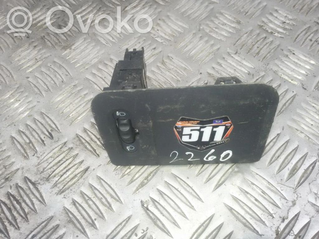 Renault Clio III Interruttore di regolazione livello altezza dei fari